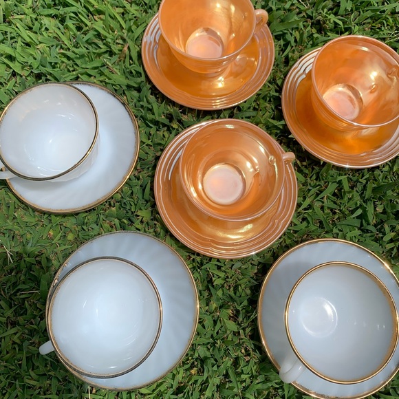 Fire King tea cups and saucers - Picture 13 of 16